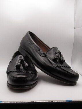 GH Bass & Co. Weejuns Black Layton Tassel Loafers Size 12D Made in USA